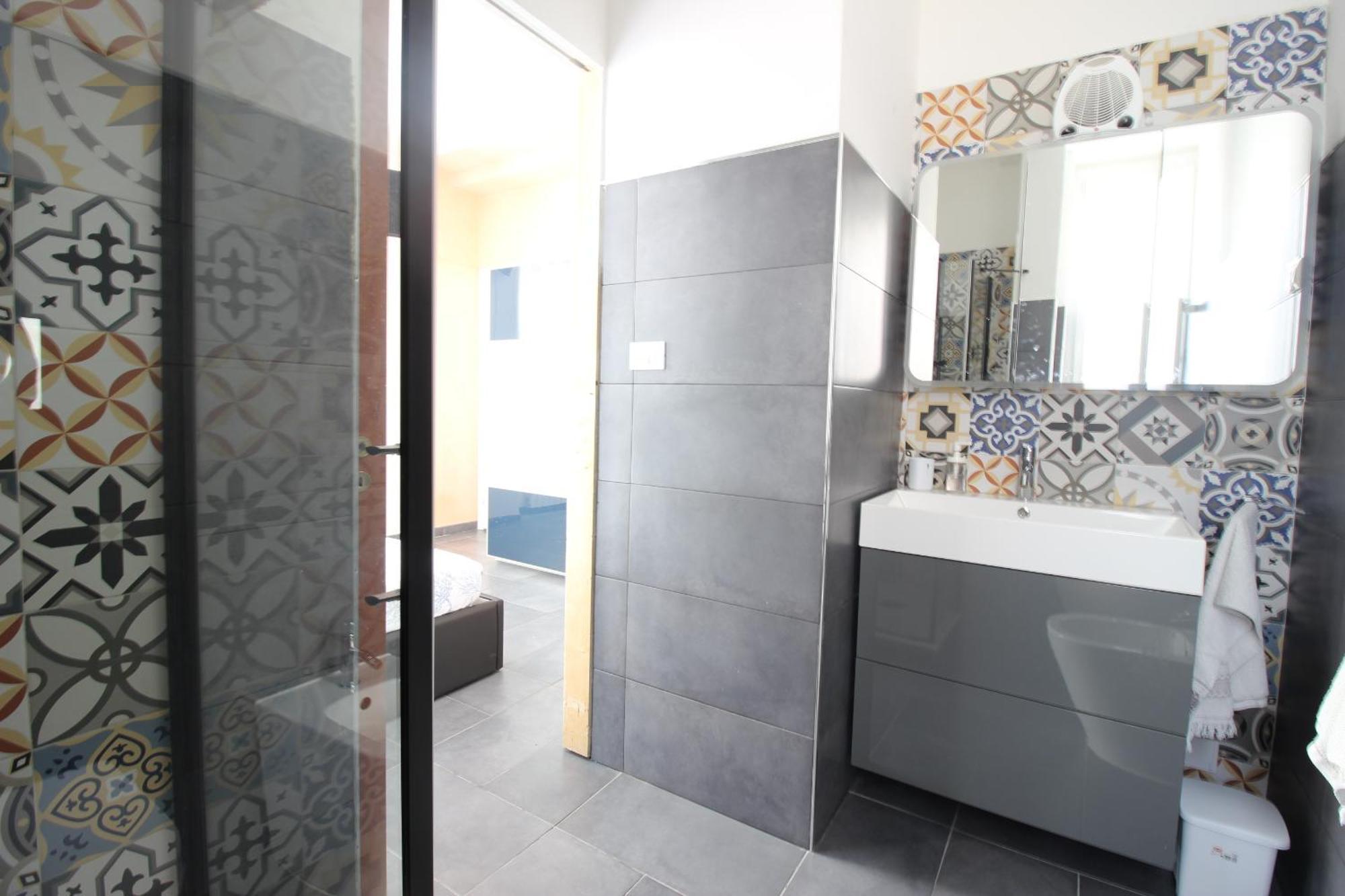 Poseidon'S Refuge Bed & Breakfast ลาสเปเซีย ภายนอก รูปภาพ
